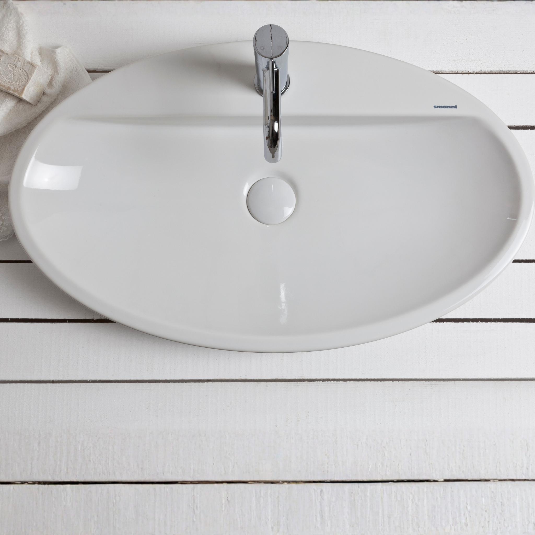 Sarin Oval Tezgahüstü Lavabo Batarya Delikli