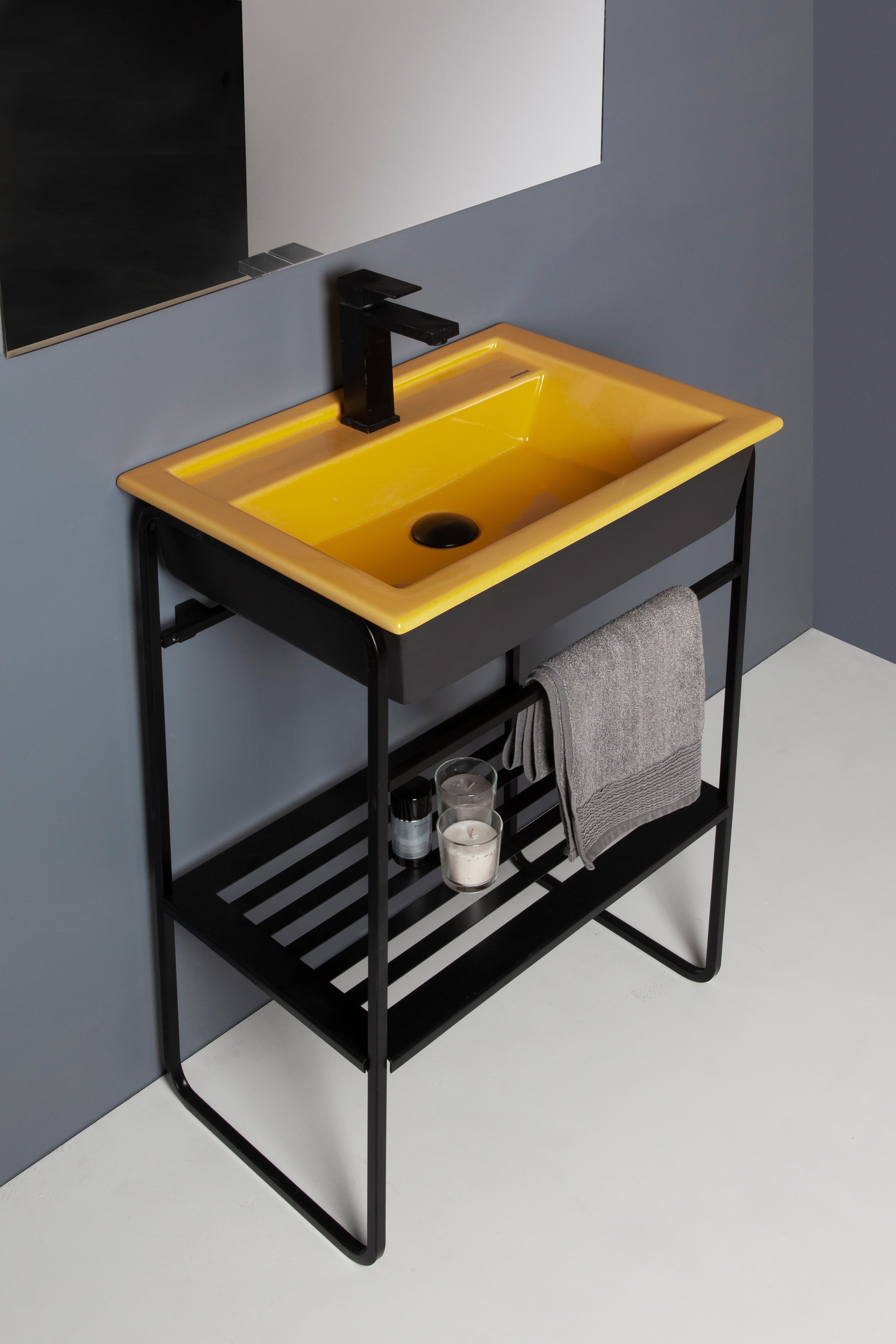 Naos Banyo Mobilya Takımı